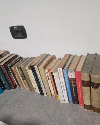 150 libri vari