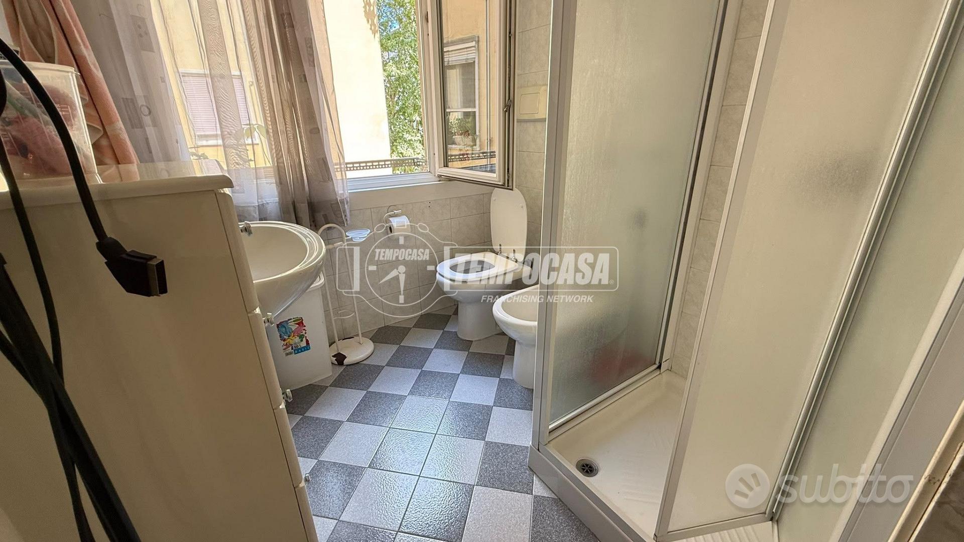 Apartment in Legnano, Santi Martiri, Oltrestazione - Altro