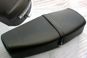 Sella Nuova Piaggio Vespa PX serie ARCOBALENO PE