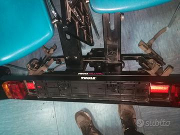 Portabiciclette omologato Thule per gancio traino