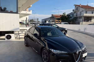 Alfa Romeo Giulia 2.2 Turbodiesel 136 CV AT8 Busin