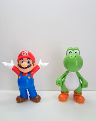 Figure Super Mario e Yoshi  Uovo di Pasqua 2022