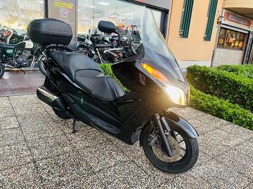 HONDA Forza 300 TUTTO INCLUSO ANCHE PASSAGGIO!