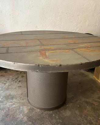 Tavolo Moderno Tondo In Metallo Ø 130x75cm