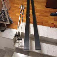 Sci e scarponi da neve