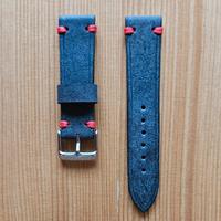 cinturino artigianale in pelle per orologio 