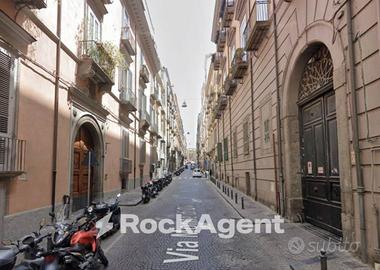 MONTE DI DIO - LOCALE USO DEPOSITO - BUONA RENDITA