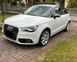 AUDI A1 Sportback 1.2 TFSI Ambition