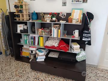 Parete attrezzata con 3 pensili