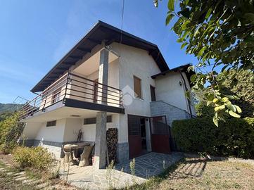 VILLA SINGOLA A CUMIANA