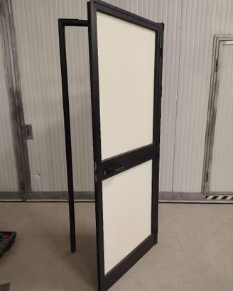 Porta nera in alluminio anodizzato 85x210