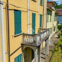 PALAZZINA A BORGO VAL DI TARO