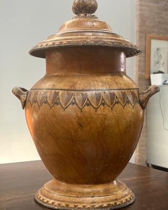 Vaso antico decorato