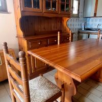 Tavolo con Panca e Sedie + Credenza x Taverna