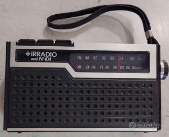 RADIO IRRADIO a transistor  RF 1011 AM- FM