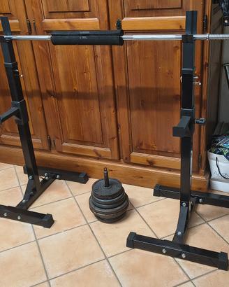 Set per squat con pesi e bilanciere