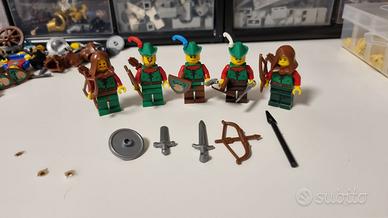 5 Minifigures LEGO Forestmen castle