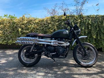 Triumph scrambler 2010 cafe racer