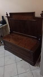 Cassapanca in legno