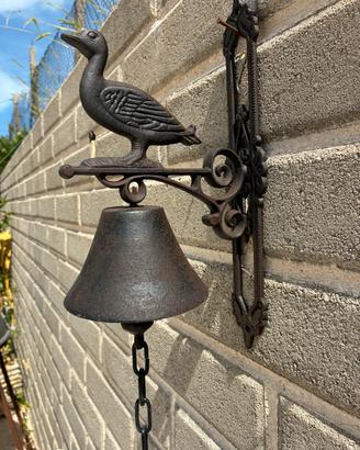 Campana antica bella e particolare