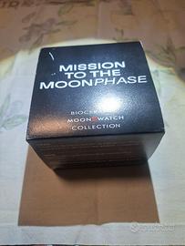 Swatch  Omega speedmaster snoopy