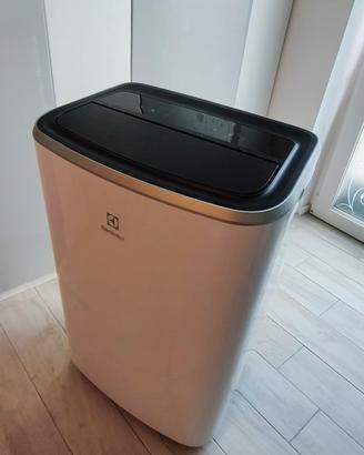 Condizionatore portatile Electrolux A+ 12000BTU