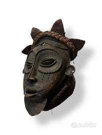 Arte africana, maschera Bamoun