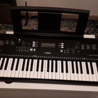 3 TASTIERE E 2 PIEDISTALLI 