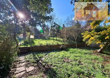 Casa indipendente di 235 m² con più di 5 locali e 