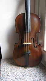 Antico violino con cartiglio stainer