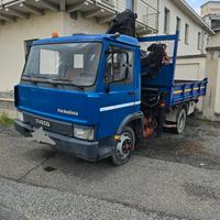 Autocarro Ribaltabile con gru Iveco Turbozeta