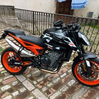 KTM 890 GP DUKE