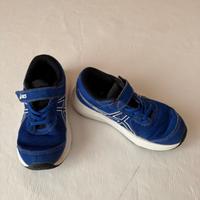 Scarpe Asics numero 30