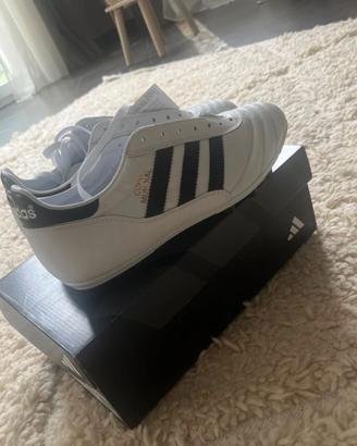 Adidas Copa Mundial  41 1/3