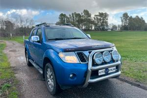 Nissan Navara 3.0 dCi 4 porte Double Cab LE V6
