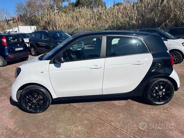 Smart ForFour 70 1.0 Passion