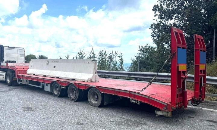 CTB 13,70MT Rampe idrauliche 3 assi