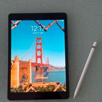iPad 8a generazione con Apple Pencil