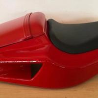 codino e selle Ducati 748