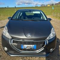PEUGEOT 208 2013