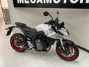 suzuki-gsx-8s-2025