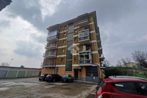 3 LOCALI A VILLAFRANCA D'ASTI