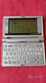 dizionario traduttore elettronico Sharp Ragazzini