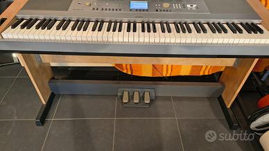 Yamaha DGX-640 Grand Piano Tastiera Pesata
