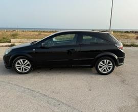 OPEL Astra - 2007