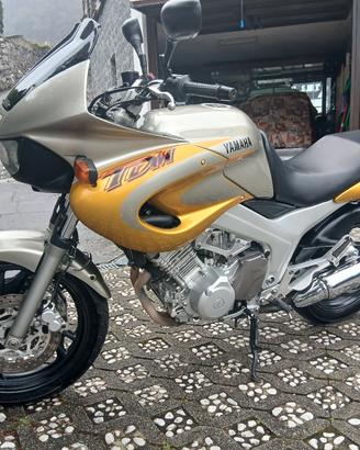 Yamaha TDM 850