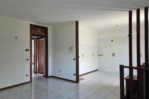Grande appartamento a Ronchi di Villafranca