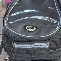 Borsa serbatoio della Givi