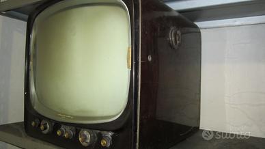 Televisore B/N Magnadyne Damaiter 20 anni 60