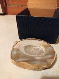 Assortimento di minerali e pietre decorative